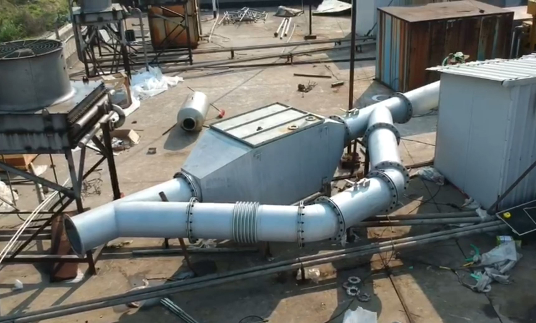 1588904263667945.jpg 53358f465d9fccdb1a4a20838644dca.jpg