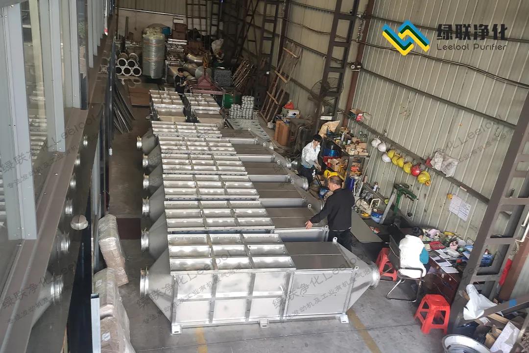 脫硝設備準備發貨 脫硝設備準備發貨